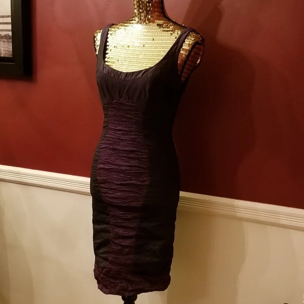 Nicole Miller Ruched Metallic Purple/Black Back Zip Dress, with Some stretch - Picture 4 of 6